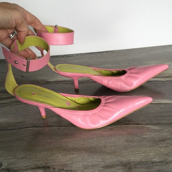 Bronx Pointy Toe Elasticized Kitten Heel Pumps Ankle Strap Pink - Picture 6 of 16
